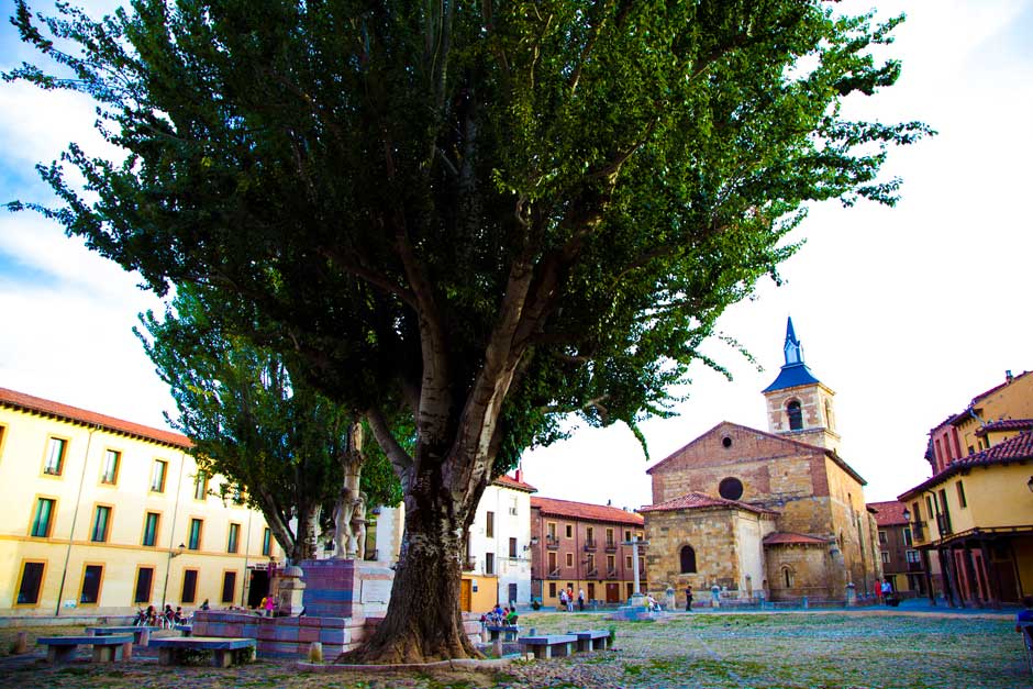 León. Foto Nani Arenas © Red de Juderías de España