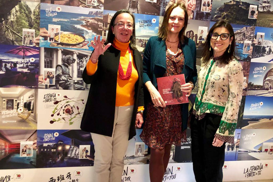 la Red de Juderías de España y Turespaña mantuvieron una reunión de trabajo para definir las iniciativas comunes en pos de la promoción del legado sefardí de las ciudades de la Red.