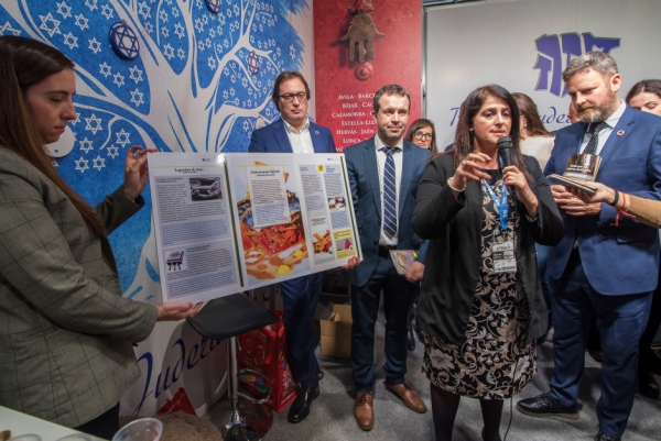 Presentación en FITUR de las guías "Rutas por las juderías de España"