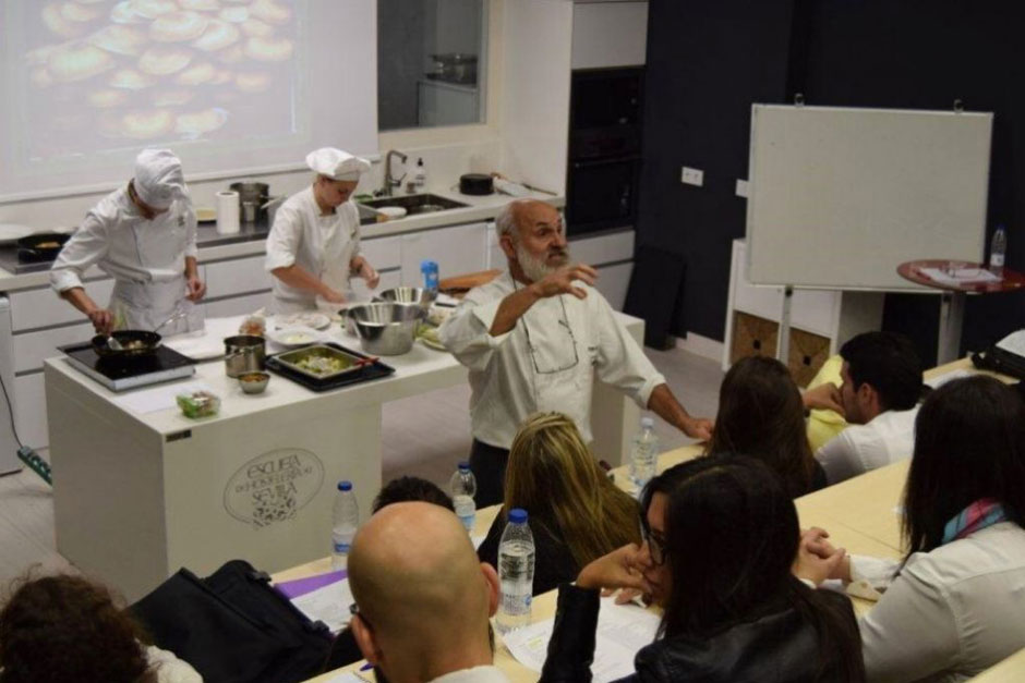 «Sabores de Sefarad» en la Escuela Superior de Hostelería de Sevilla | Red de Juderías de España Caminos de Sefarad