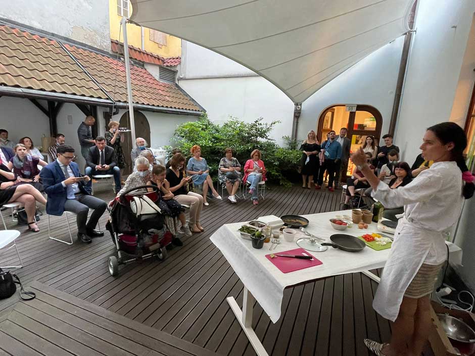 La exposición «Sabores y Aromas de Sefarad» se inaugura en el Instituto Cervantes de Cracovia