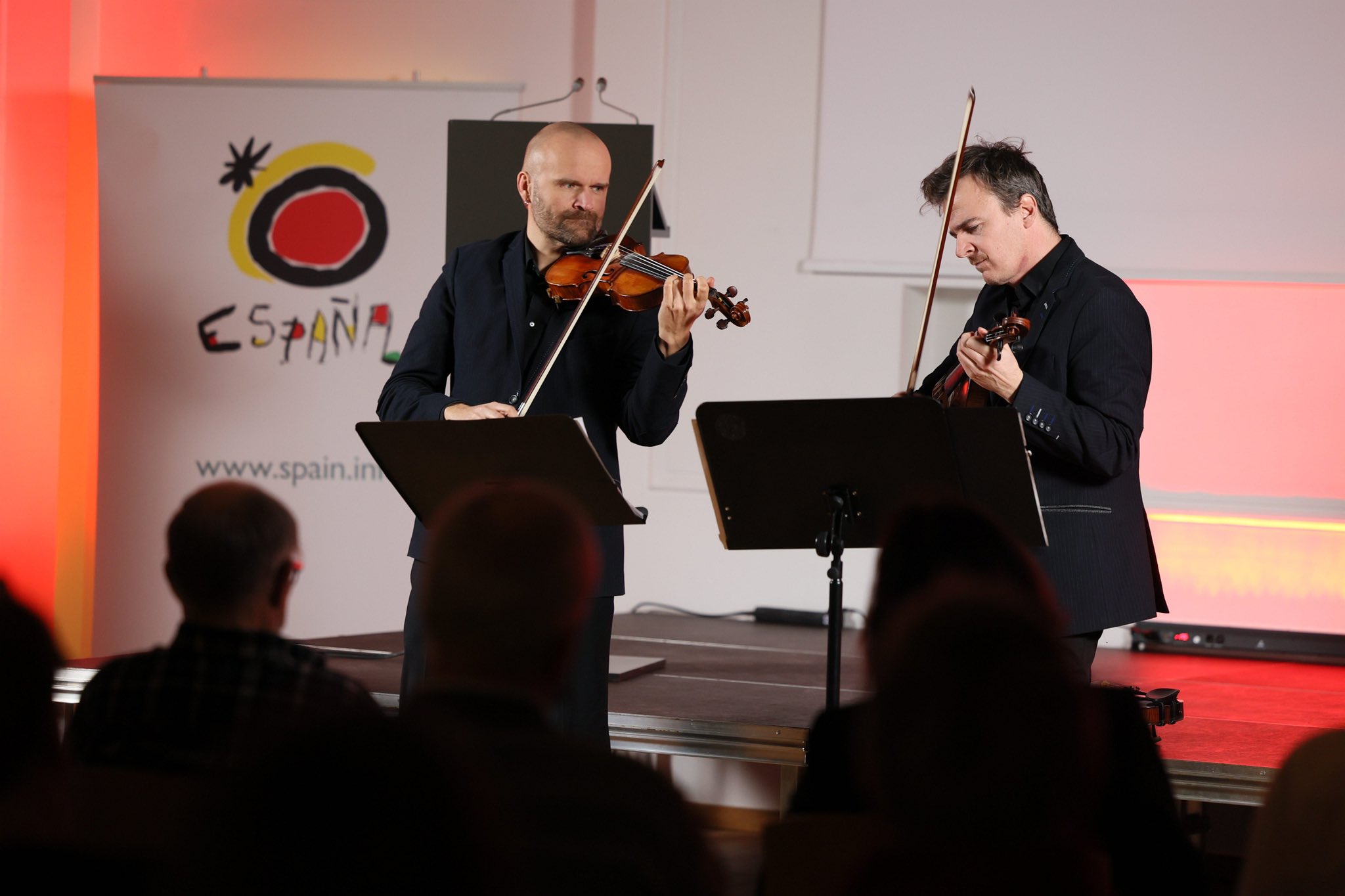 La Asociación comienza sus proyectos de difusión internacional en 2022 con la inauguración en el Instituto Cervantes de Varsovia de la muestra "Descubre Sefarad". La Asociación comienza sus proyectos de difusión internacional en 2022 con la inauguración en el Instituto Cervantes de Varsovia de la muestra "Descubre Sefarad".