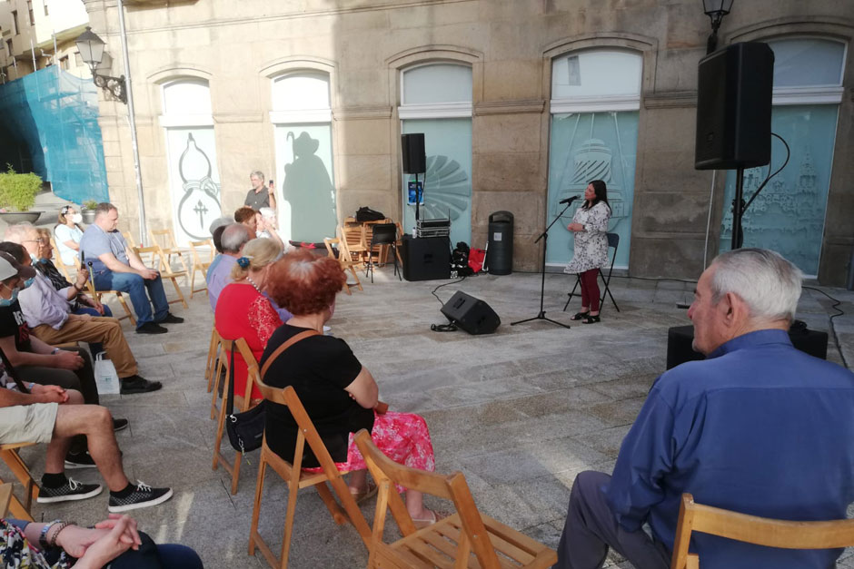 Ribadavia y Monforte de Lemos fueron escenario del espectáculo "Travesías", de la compositora de origen sefardí Liliana Benveniste | Red de Juderías de España Caminos de Sefarad