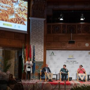 Los Sabores de Sefarad comparten espacio con la tradiciones reposteras que coexistieron en la Edad Media en la Fundación Tres Culturas