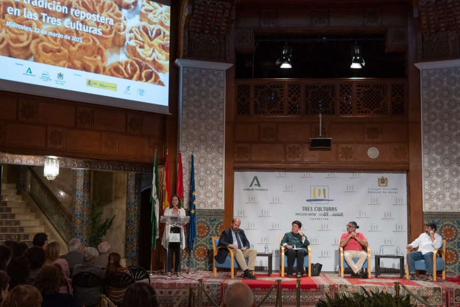 Los Sabores de Sefarad comparten espacio con la tradiciones reposteras que coexistieron en la Edad Media en la Fundación Tres Culturas